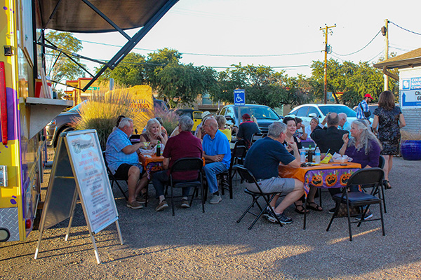 Networking at the WSA Fort Worth Shred Party 2021